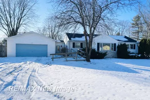 115 N Jefferson, Saginaw, MI 48604