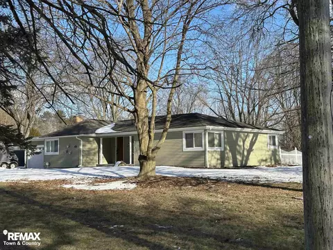 1137 S Graham, Flint, MI 48532