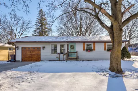 813 W Oak, Vassar, MI 48768