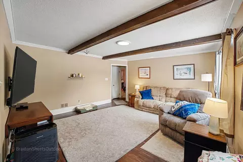 Living - 2578 Weber, Gladwin, MI 48624 photo 1 of 2