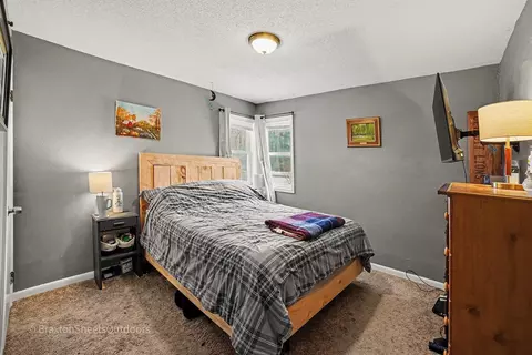 Bedroom - 2578 Weber, Gladwin, MI 48624 photo 1 of 4