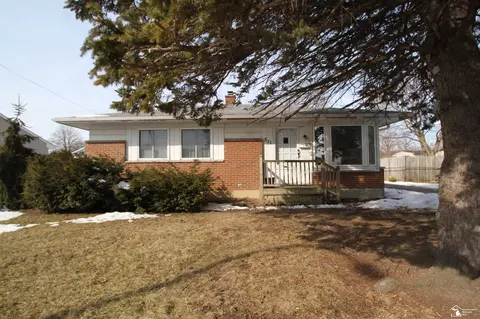 511 John Rolfe, Monroe, MI 48162