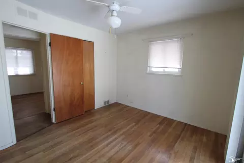 Bedroom - 511 John Rolfe, Monroe, MI 48162 photo 2 of 5