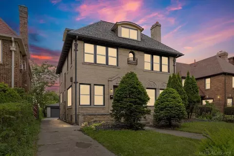 8931 La Salle, Detroit, MI 48206