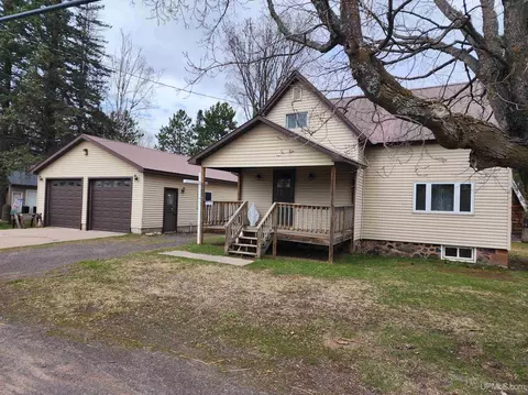 28206 Ninth #3, Lake Linden, MI 49945