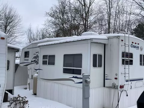 978 Timberlynn, Sanford, MI 48657