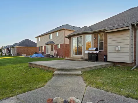 52802 Delena, Macomb, MI 48042 photo 47