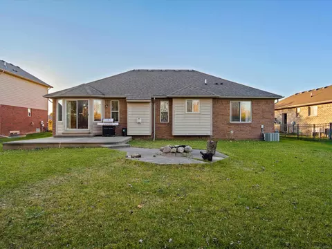 52802 Delena, Macomb, MI 48042 photo 50
