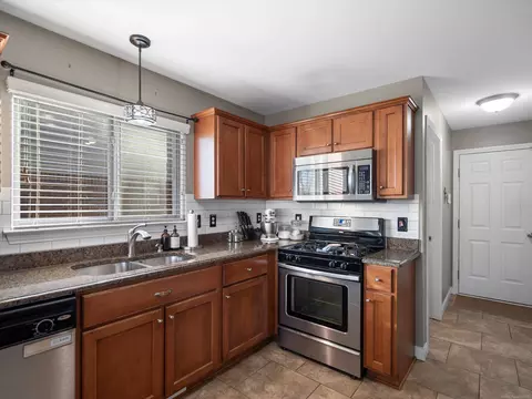 52802 Delena, Macomb, MI 48042 photo 14