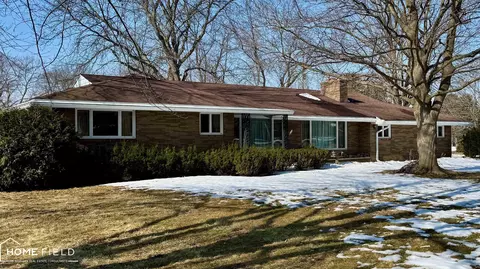 2145 N M 52, Owosso, MI 48867