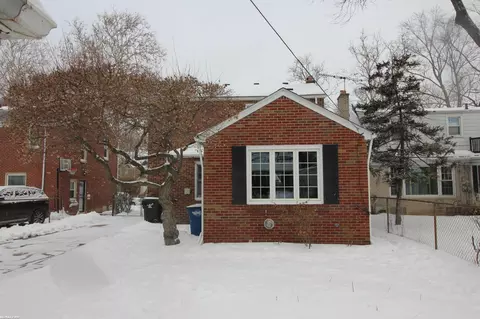 Exterior - 5231 Lannoo, Grosse Pointe, MI 48236 photo 4 of 5