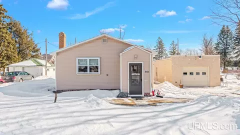 213 Roseland, Kingsford, MI 49802