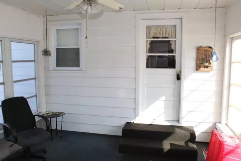 Exterior - 287 E Oak, Harrison, MI 48625 photo 3 of 10