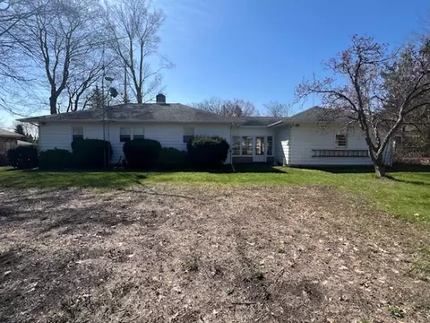 Exterior - 287 E Oak, Harrison, MI 48625 photo 7 of 10