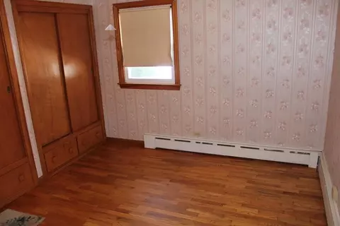 Bedroom - 287 E Oak, Harrison, MI 48625 photo 2 of 5