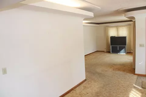 Living - 287 E Oak, Harrison, MI 48625 photo 2 of 6