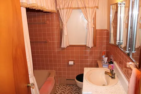 Bath - 287 E Oak, Harrison, MI 48625 photo 1 of 4