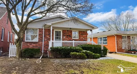 504 Rosewood, Monroe, MI 48162