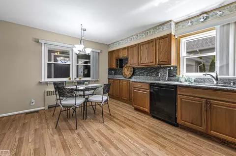 Kitchen - 114 Interlochen, Algonac, MI 48001 photo 2 of 4