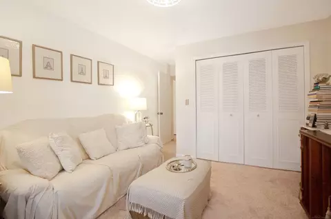 1750 Vernier # 10, Grosse Pointe Woods, MI 48236 photo 26