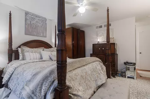 1750 Vernier # 10, Grosse Pointe Woods, MI 48236 photo 29