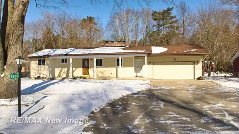 5885 Mcgrandy, Bridgeport, MI 48722