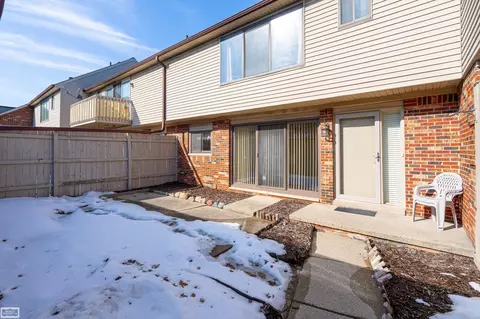 42699 Jonathan, Clinton Township, MI 48038