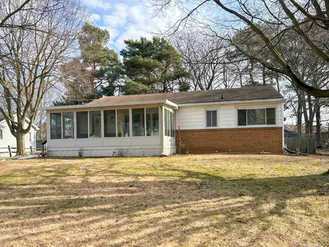 Exterior - 200 Boman, Flushing, MI 48433 photo 7 of 7