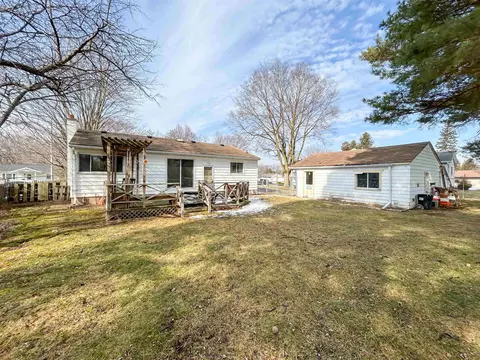 Exterior - 200 Boman, Flushing, MI 48433 photo 4 of 7