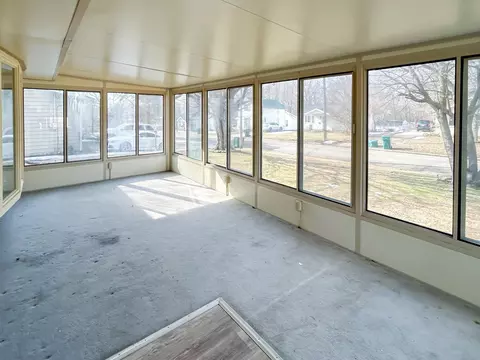 Exterior - 200 Boman, Flushing, MI 48433 photo 2 of 7