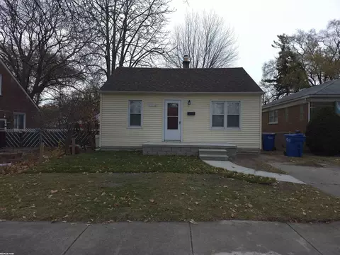 21116 Cyman, Warren, MI 48091