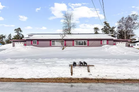 105107 Fury, Gwinn, MI 49841