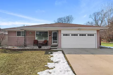 31331 Mc Namee, Fraser, MI 48026