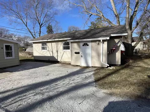 1624 Howard, Port Huron, MI 48060