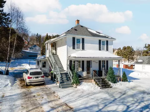 209 W Railroad, Caspian, MI 49915