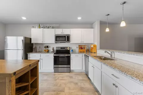 Kitchen - 3324 Sutton, Adrian, MI 49221 photo 3 of 6