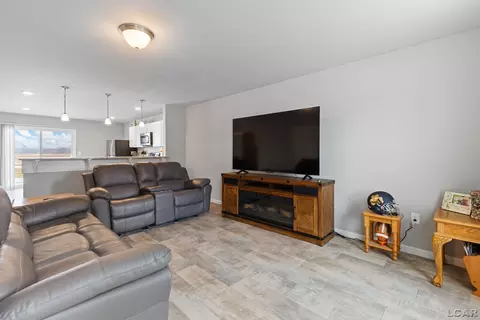 Living - 3324 Sutton, Adrian, MI 49221 photo 2 of 3