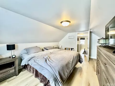 Bedroom - 2115 Deer Lk, Ishpeming, MI 49849 photo 4 of 6