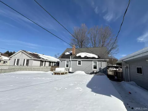 Exterior - 2115 Deer Lk, Ishpeming, MI 49849 photo 2 of 8
