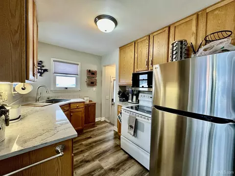 Kitchen - 2115 Deer Lk, Ishpeming, MI 49849 photo 3 of 5