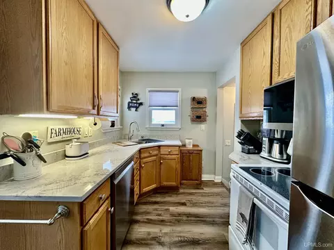 Kitchen - 2115 Deer Lk, Ishpeming, MI 49849 photo 5 of 5
