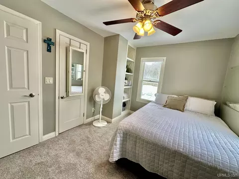 Bedroom - 2115 Deer Lk, Ishpeming, MI 49849 photo 1 of 6
