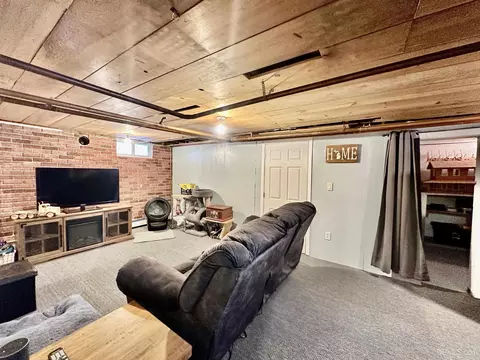 Living - 2115 Deer Lk, Ishpeming, MI 49849 photo 5 of 6