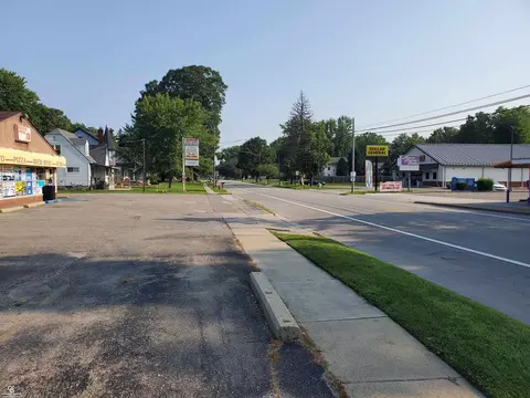 Main, Memphis, MI 48041 photo 7
