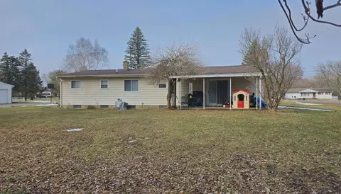 Exterior - 6273 Kelly, Flushing, MI 48433 photo 2 of 3