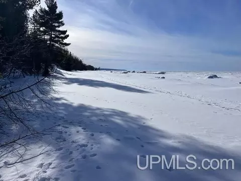 Parcel 10 Lakeshore, Calumet, MI 49913
