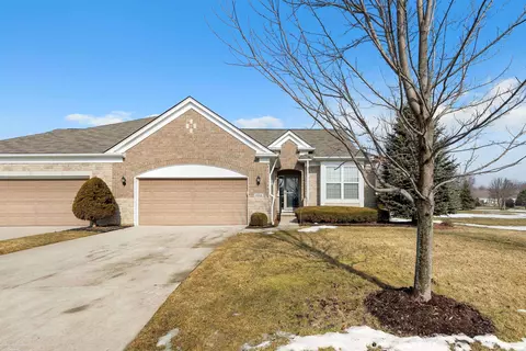 23222 Foxboro, Macomb, MI 48042