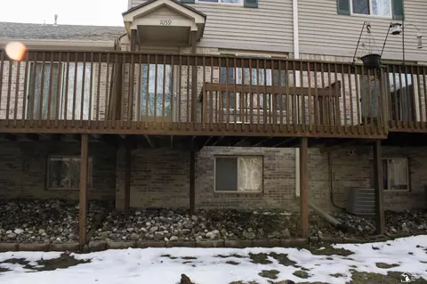 1059 Old Leake, Holly, MI 48442