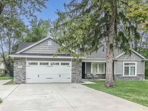 7331 Elmwood, Temperance, MI 48182