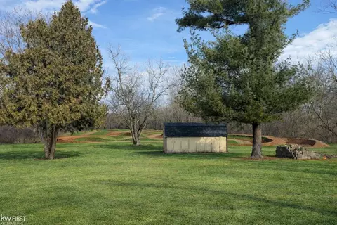 Exterior - 7397 Kessling, Davison, MI 48423 photo 2 of 2